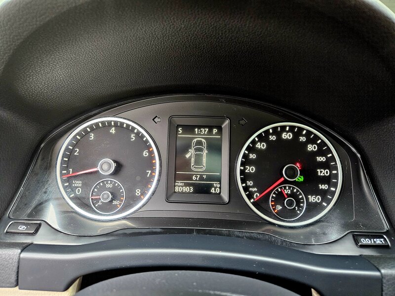 2012 Volkswagen Tiguan SEL   - Photo 21 - Hillsboro, OR 97124
