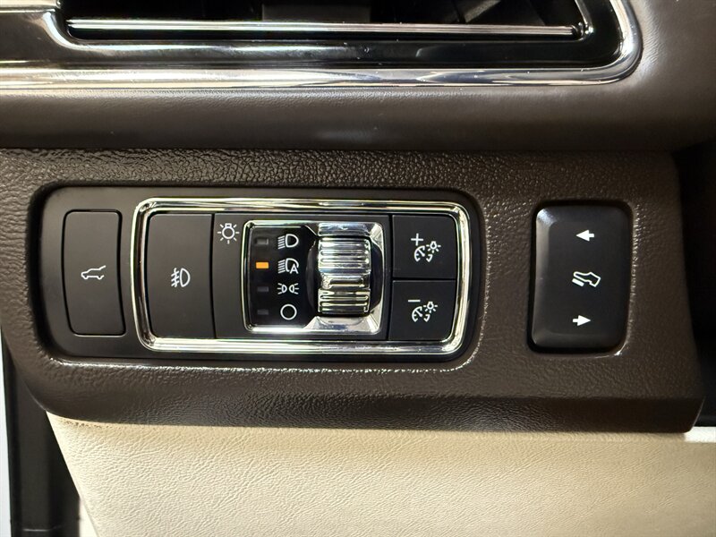 2022 Lincoln Navigator Black Label - Photo 26 - Hillsboro, OR 97124