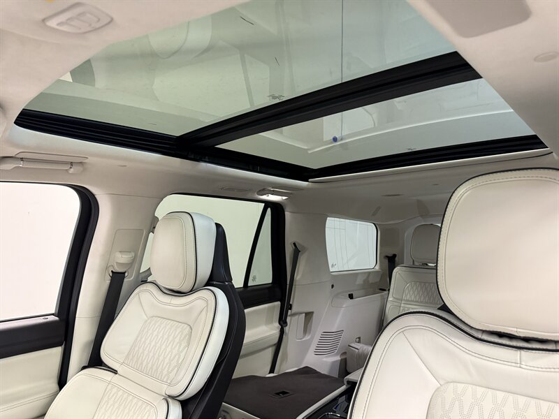 2022 Lincoln Navigator Black Label - Photo 30 - Hillsboro, OR 97124