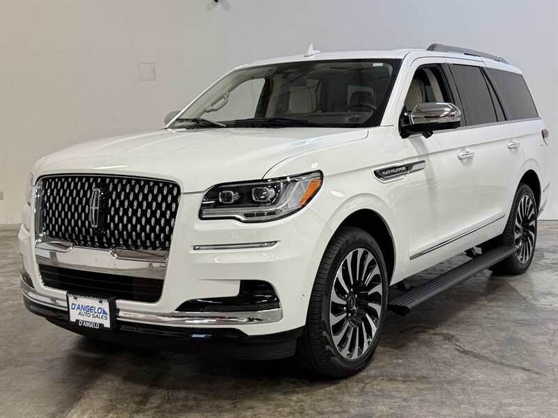 2022 Lincoln Navigator Black Label - Photo 3 - Hillsboro, OR 97124