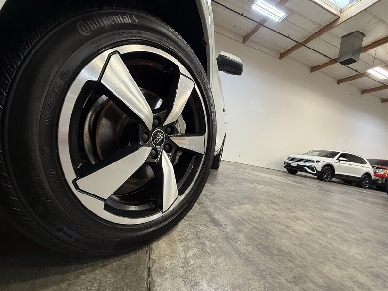 2023 Audi Q5 quattro S line Prem Plus - Photo 13 - Hillsboro, OR 97124