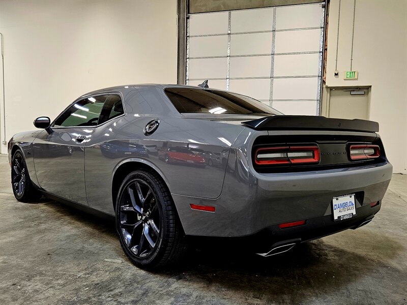 2023 Dodge Challenger R/T - Photo 6 - Hillsboro, OR 97124