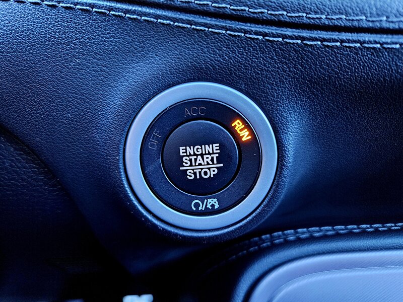 2023 Dodge Challenger R/T - Photo 43 - Hillsboro, OR 97124