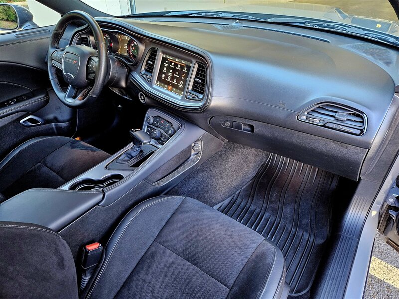 2023 Dodge Challenger R/T - Photo 29 - Hillsboro, OR 97124