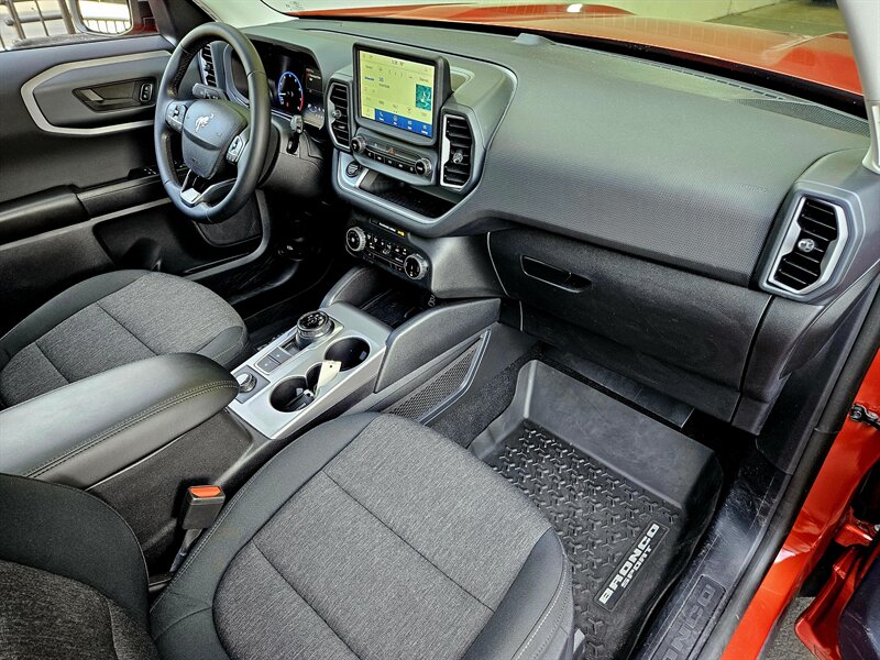 2024 Ford Bronco Sport Big Bend   - Photo 13 - Hillsboro, OR 97124
