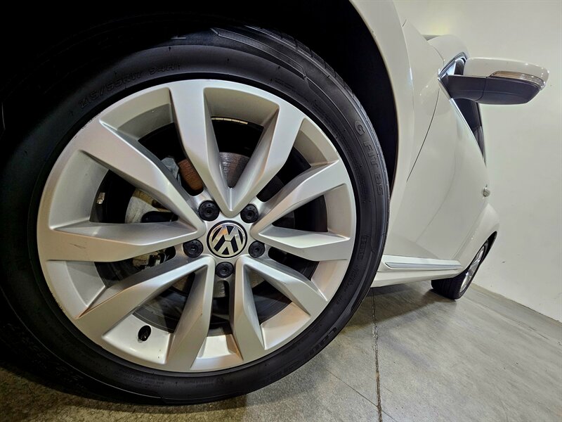 2014 Volkswagen Beetle-Classic TDI - Photo 11 - Hillsboro, OR 97124