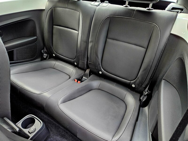 2014 Volkswagen Beetle-Classic TDI - Photo 32 - Hillsboro, OR 97124