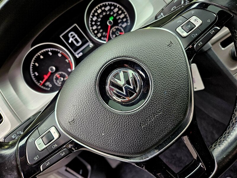 2016 Volkswagen Golf TSI S - Photo 21 - Hillsboro, OR 97124