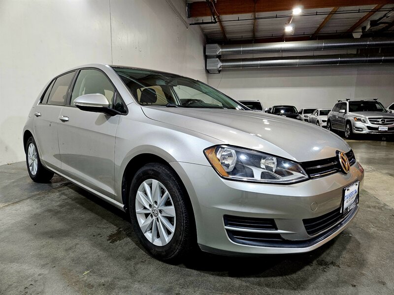2016 Volkswagen Golf TSI S - Photo 3 - Hillsboro, OR 97124