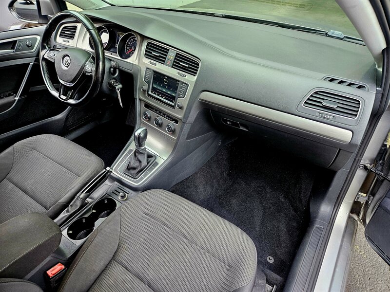 2016 Volkswagen Golf TSI S - Photo 13 - Hillsboro, OR 97124