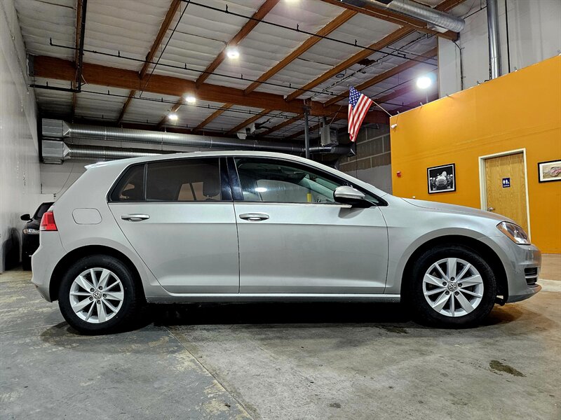 2016 Volkswagen Golf TSI S - Photo 4 - Hillsboro, OR 97124