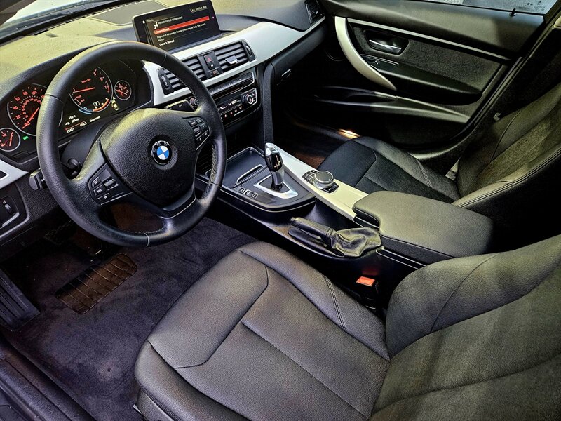 2018 BMW 320i   - Photo 26 - Hillsboro, OR 97124