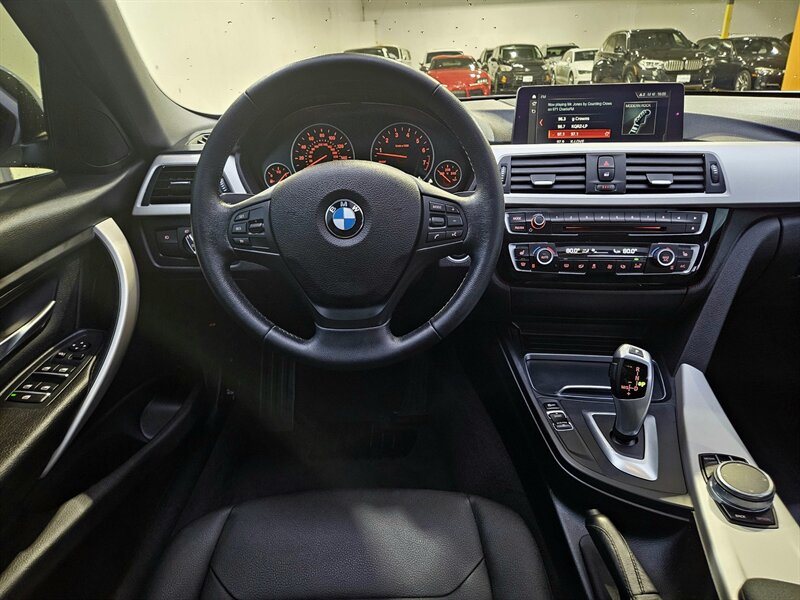 2018 BMW 320i   - Photo 24 - Hillsboro, OR 97124