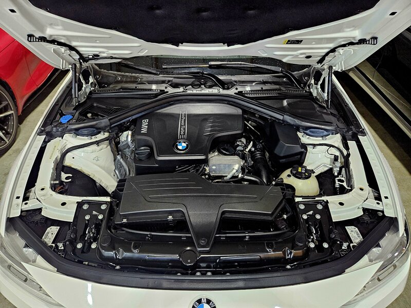 2018 BMW 320i   - Photo 43 - Hillsboro, OR 97124