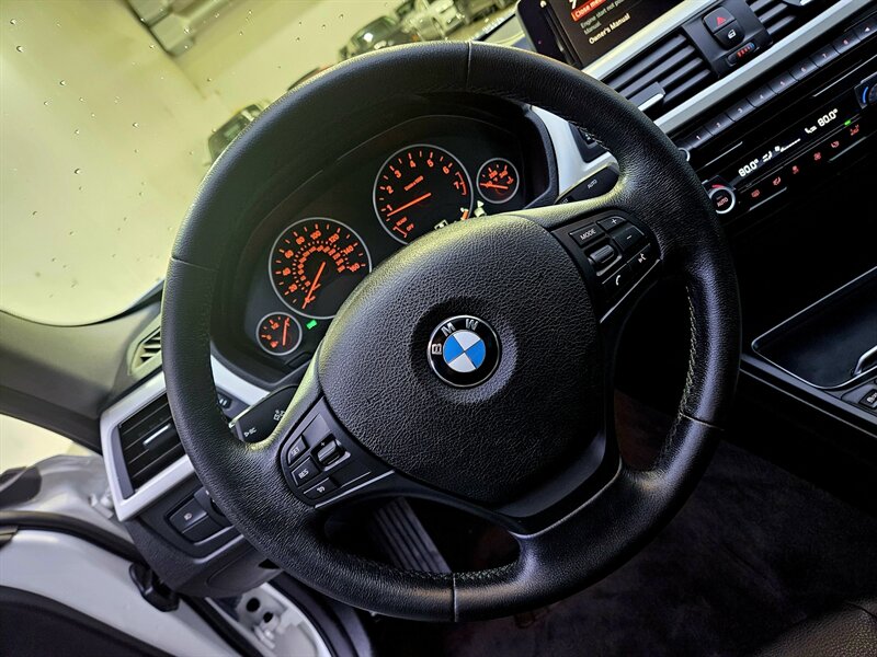 2018 BMW 320i   - Photo 28 - Hillsboro, OR 97124