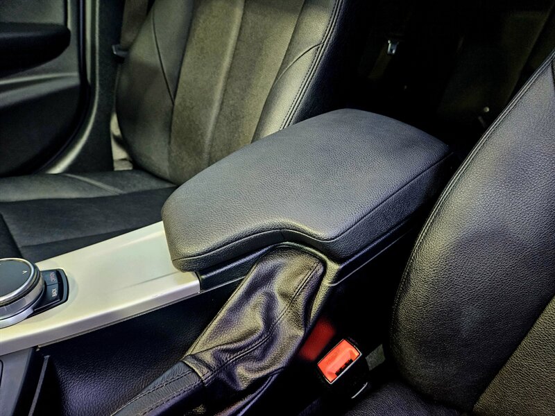 2018 BMW 320i   - Photo 37 - Hillsboro, OR 97124