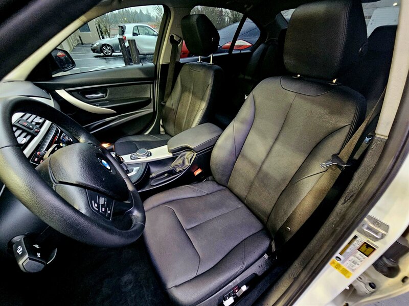 2018 BMW 320i   - Photo 39 - Hillsboro, OR 97124