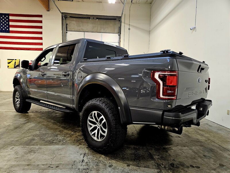 2018 Ford F-150 Raptor   - Photo 8 - Hillsboro, OR 97124