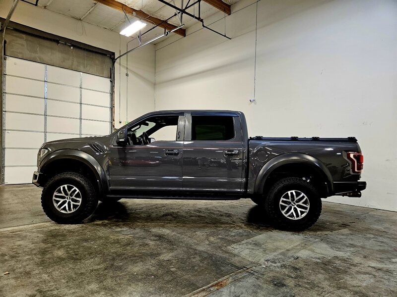 2018 Ford F-150 Raptor   - Photo 10 - Hillsboro, OR 97124