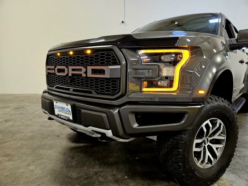 2018 Ford F-150 Raptor   - Photo 12 - Hillsboro, OR 97124