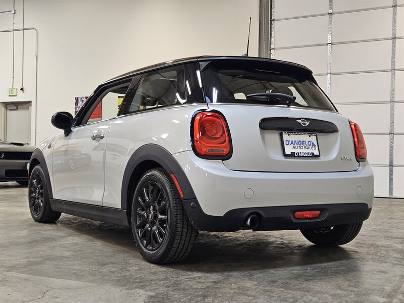 2019 MINI Hardtop 2 Door Cooper   - Photo 6 - Hillsboro, OR 97124