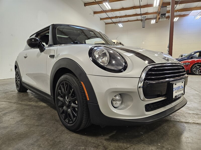 2019 MINI Hardtop 2 Door Cooper   - Photo 10 - Hillsboro, OR 97124