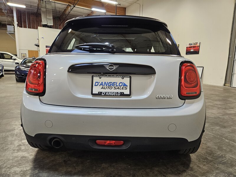 2019 MINI Hardtop 2 Door Cooper   - Photo 7 - Hillsboro, OR 97124