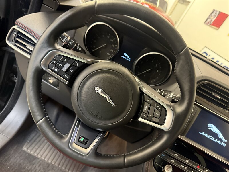 2017 Jaguar F-PACE 35t R-Sport - Photo 20 - Hillsboro, OR 97124
