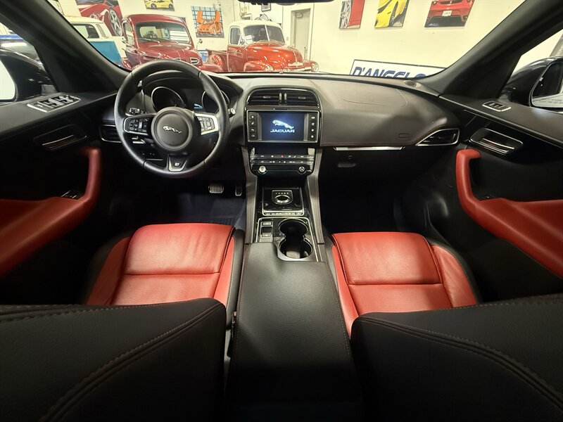 2017 Jaguar F-PACE 35t R-Sport - Photo 15 - Hillsboro, OR 97124