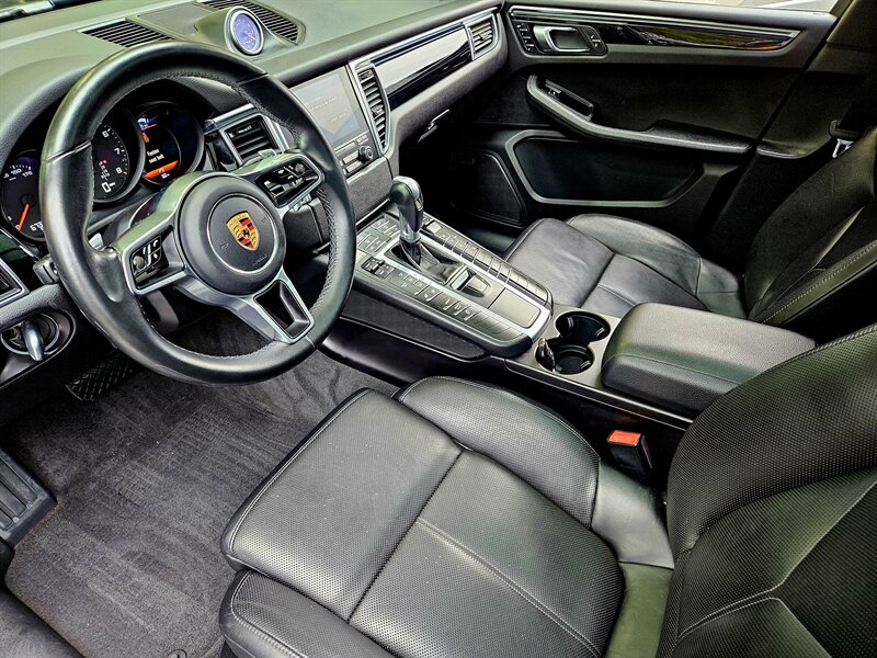 2018 Porsche Macan - Photo 25 - Hillsboro, OR 97124