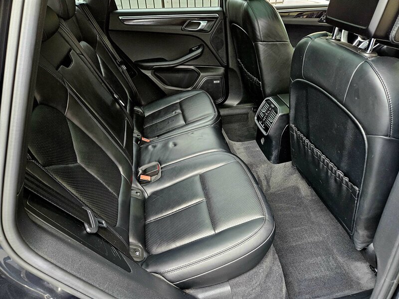 2018 Porsche Macan - Photo 45 - Hillsboro, OR 97124