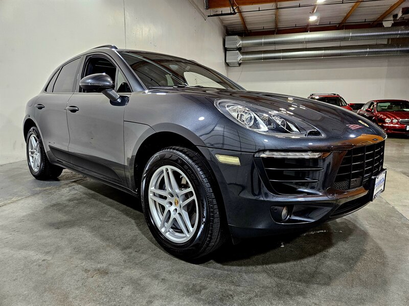 2018 Porsche Macan - Photo 3 - Hillsboro, OR 97124