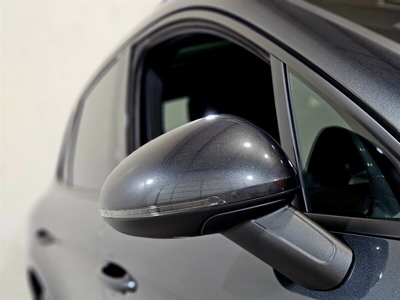 2018 Porsche Macan - Photo 14 - Hillsboro, OR 97124