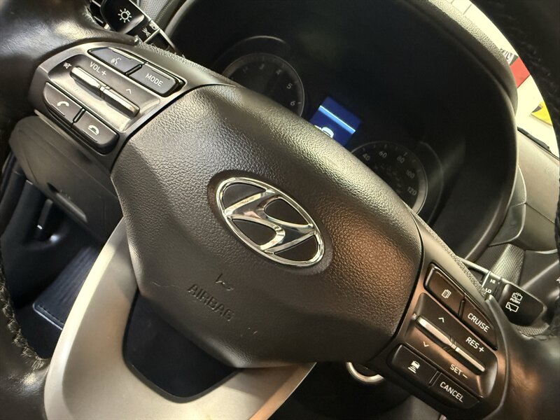 2021 Hyundai KONA Ultimate - Photo 20 - Hillsboro, OR 97124