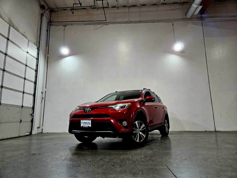 2017 Toyota RAV4 XLE - Photo 11 - Hillsboro, OR 97124