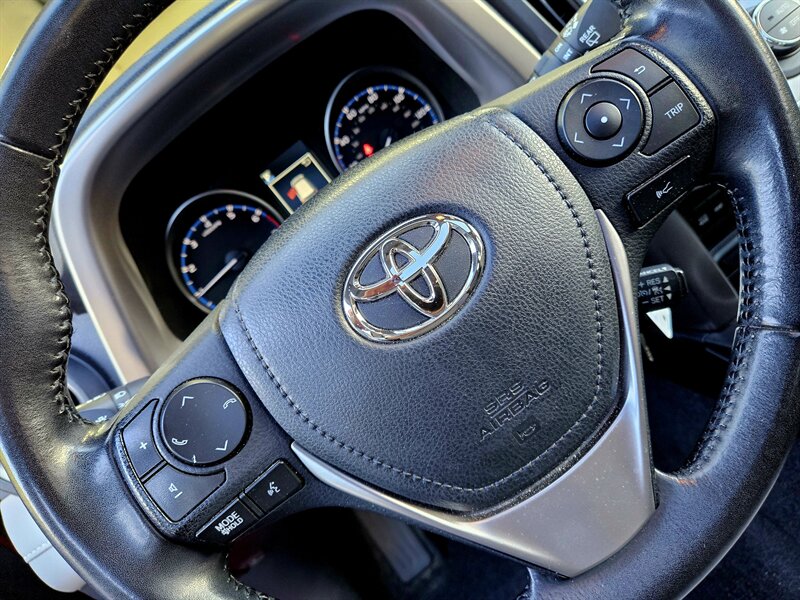 2017 Toyota RAV4 XLE - Photo 20 - Hillsboro, OR 97124