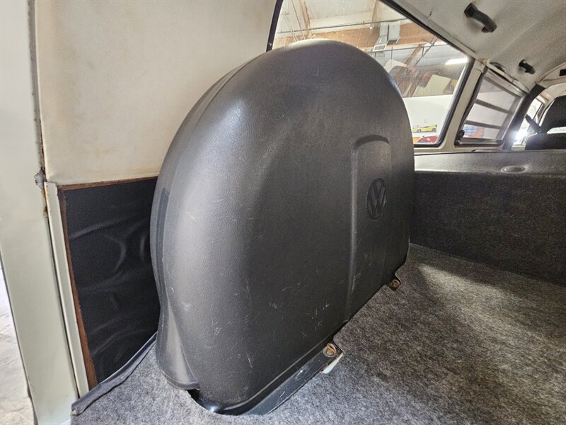 1979 Volkswagen Bus/Vanagon - Photo 35 - Hillsboro, OR 97124