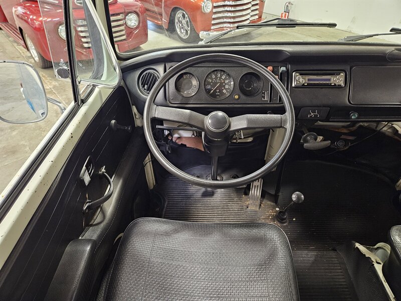1979 Volkswagen Bus/Vanagon - Photo 22 - Hillsboro, OR 97124