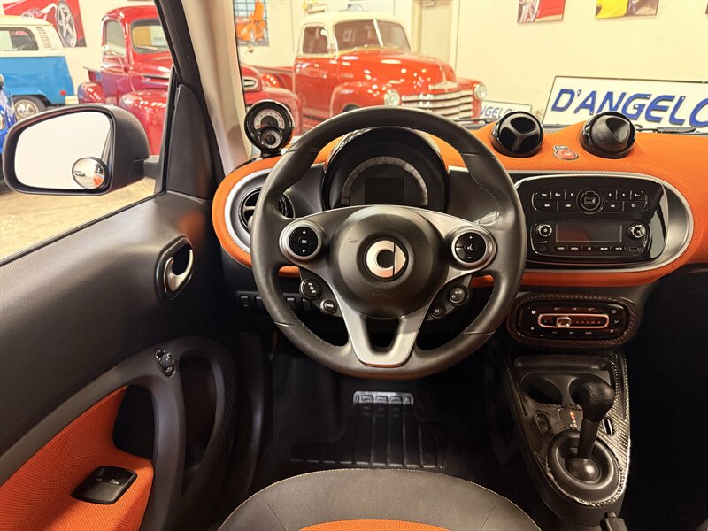 2016 Smart fortwo passion   - Photo 18 - Hillsboro, OR 97124