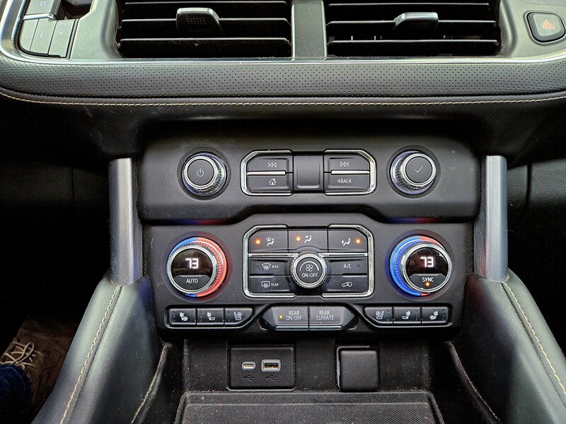 2022 GMC Yukon SLT   - Photo 25 - Hillsboro, OR 97124