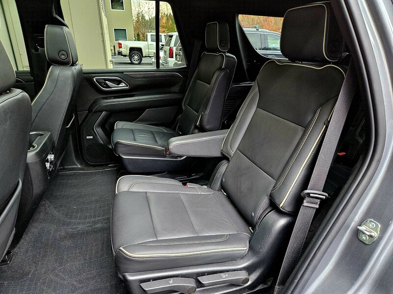 2022 GMC Yukon SLT   - Photo 32 - Hillsboro, OR 97124