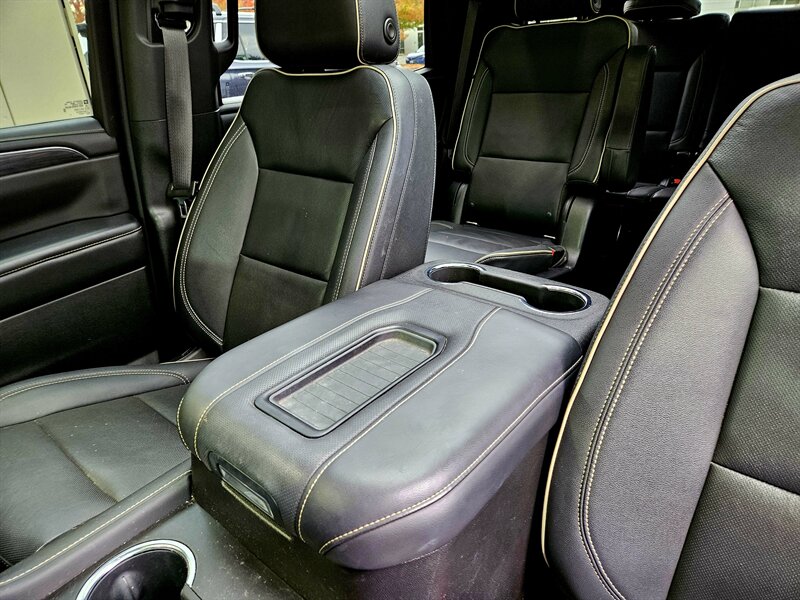 2022 GMC Yukon SLT   - Photo 29 - Hillsboro, OR 97124