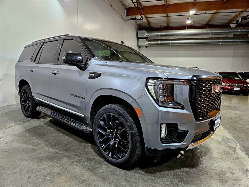 2022 GMC Yukon SLT   - Photo 3 - Hillsboro, OR 97124