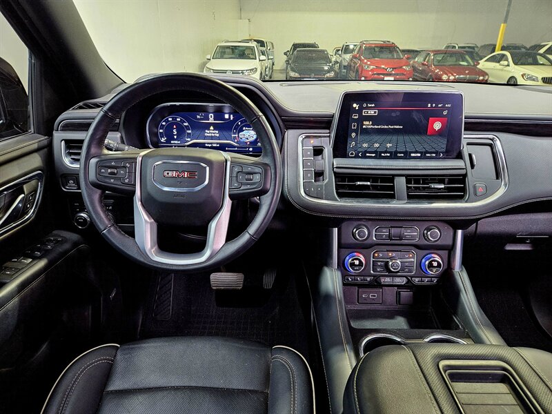 2022 GMC Yukon SLT   - Photo 16 - Hillsboro, OR 97124