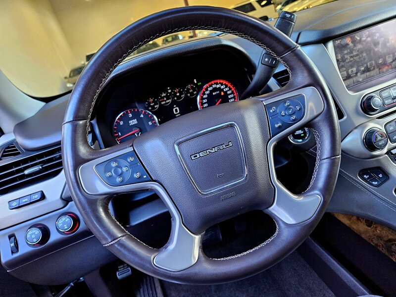 2016 GMC Yukon XL Denali   - Photo 30 - Hillsboro, OR 97124