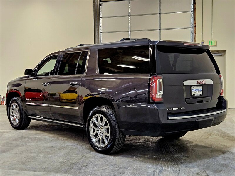 2016 GMC Yukon XL Denali   - Photo 6 - Hillsboro, OR 97124