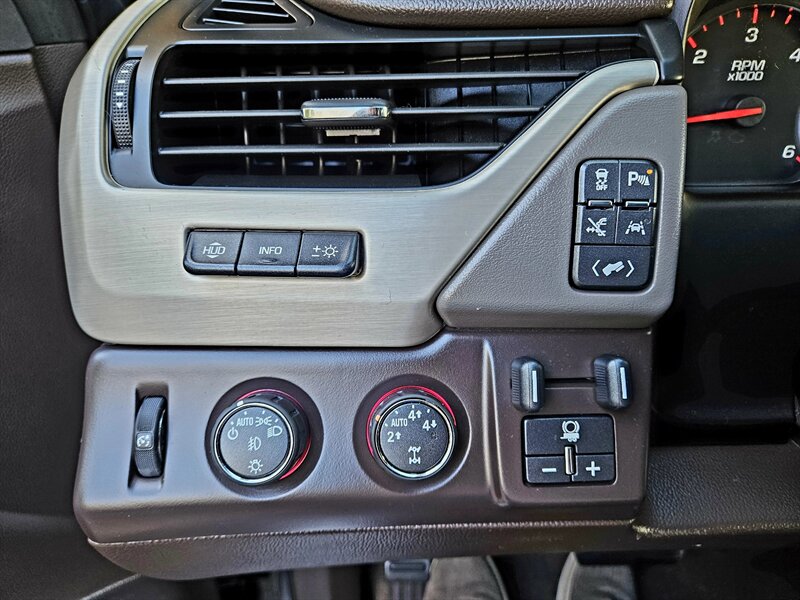 2016 GMC Yukon XL Denali   - Photo 41 - Hillsboro, OR 97124