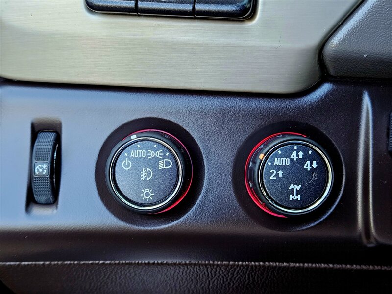 2016 GMC Yukon XL Denali   - Photo 44 - Hillsboro, OR 97124