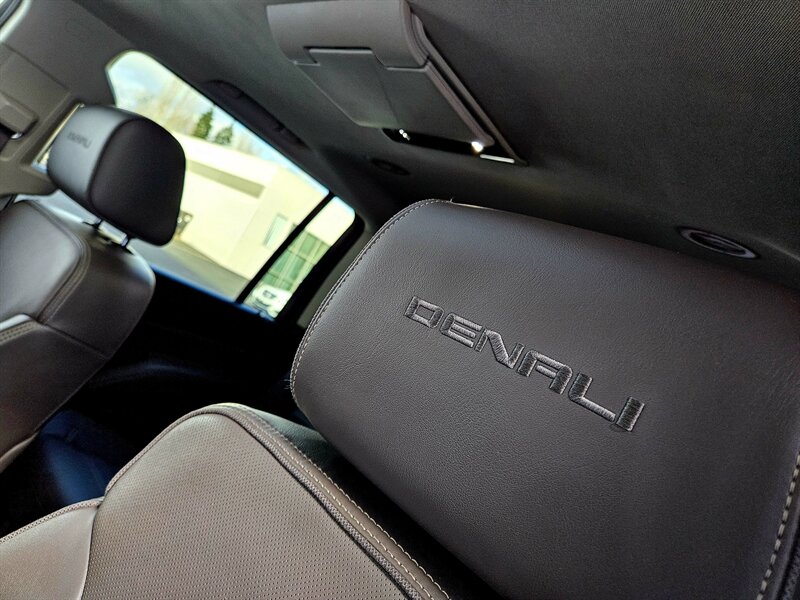 2016 GMC Yukon XL Denali   - Photo 51 - Hillsboro, OR 97124