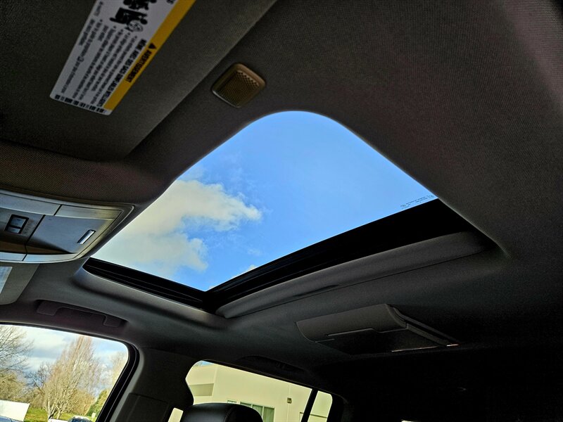 2016 GMC Yukon XL Denali   - Photo 50 - Hillsboro, OR 97124